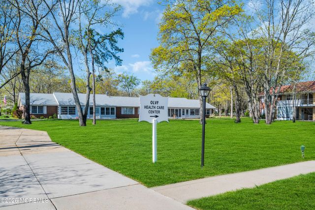 51A Cambridge Court, Lakewood, NJ 08701