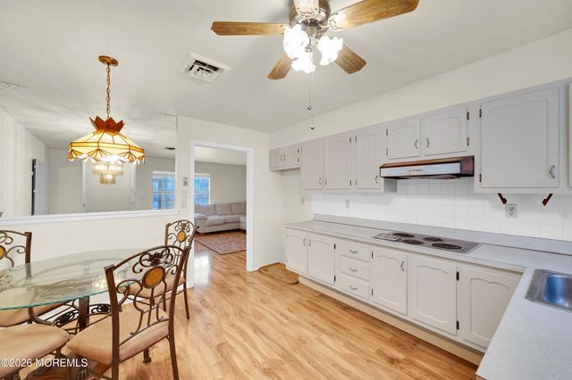 51A Cambridge Court, Lakewood, NJ 08701