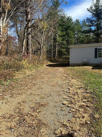 195 Old Barrett Road, Ennice, NC 28623