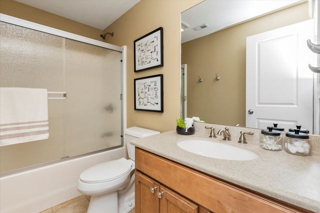 4115 140th Street, Urbandale, IA 50323