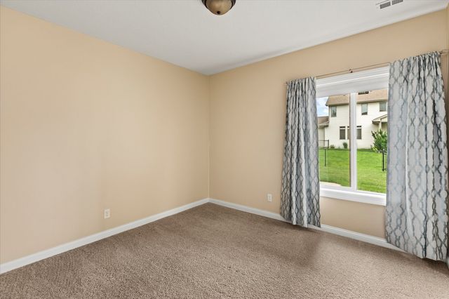4115 140th Street, Urbandale, IA 50323