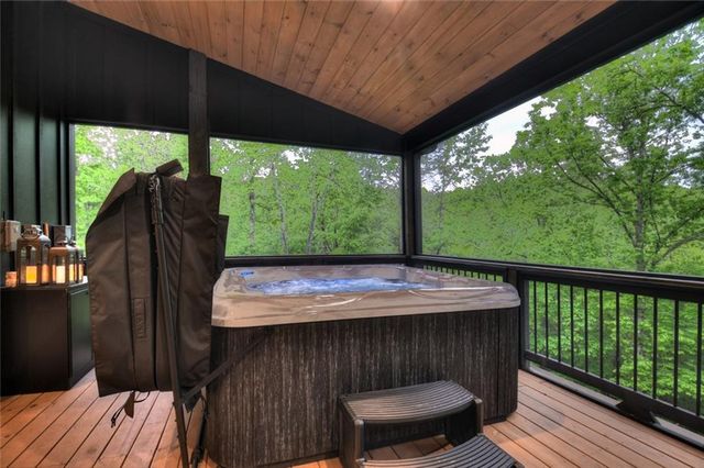 819 Hap Holt Road, Ellijay, GA 30540
