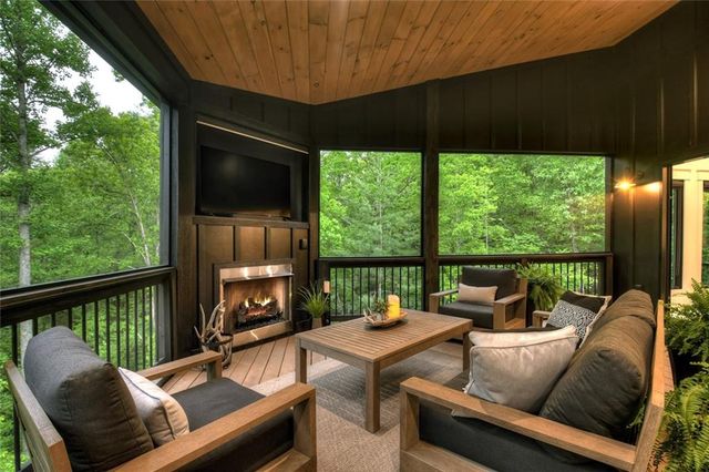 819 Hap Holt Road, Ellijay, GA 30540