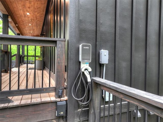 819 Hap Holt Road, Ellijay, GA 30540