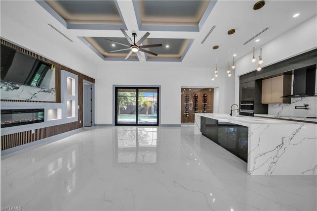 2304 SW 20th ST, Cape Coral, FL 33991