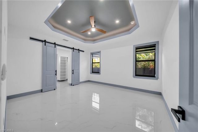 2304 SW 20th ST, Cape Coral, FL 33991