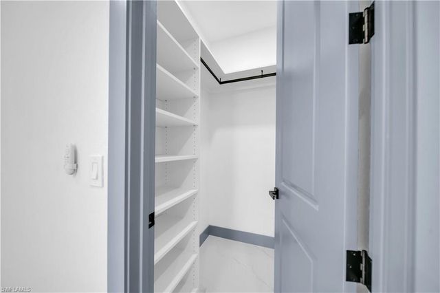 2304 SW 20th ST, Cape Coral, FL 33991