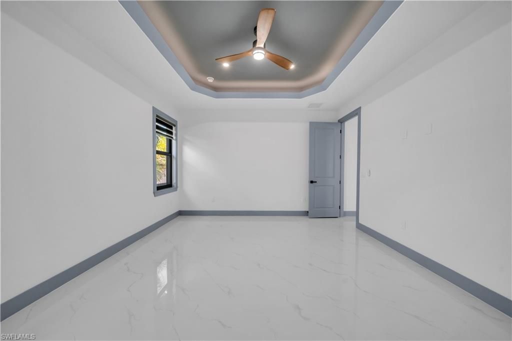 Image 13 of property listing at 2304 SW 20th ST, Cape Coral, FL 33991