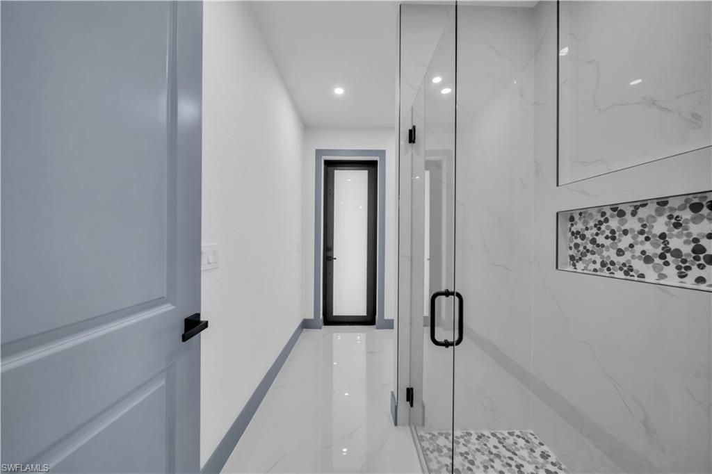 Image 19 of property listing at 2304 SW 20th ST, Cape Coral, FL 33991