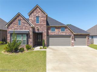 7004 Forest Canyon Drive, Fort Smith, AR 72916