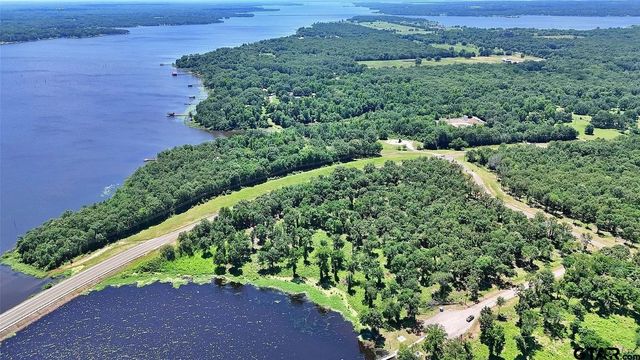 1 Angler Shores Drive, Yantis, TX 75497