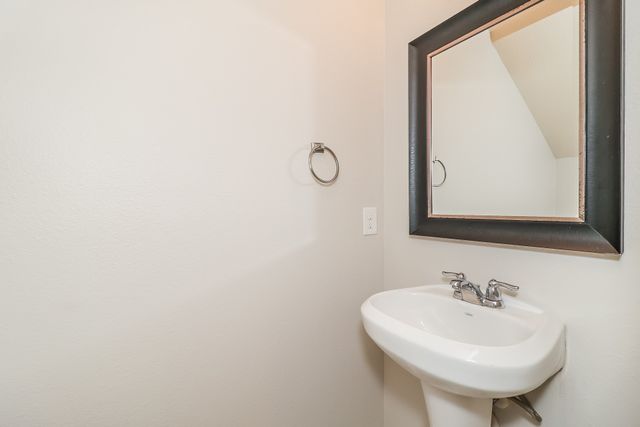 963 Ranch Road, Dallas, TX 75253