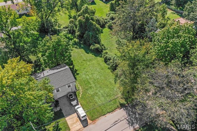 112 W Thornton Avenue, St Louis, MO 63119