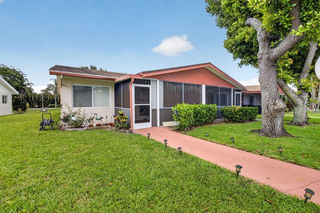 14232 Campanelli Drive, Delray Beach, FL 33484