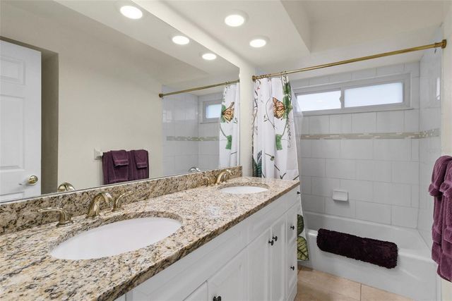 1306 70TH STREET W, Bradenton, FL 34209