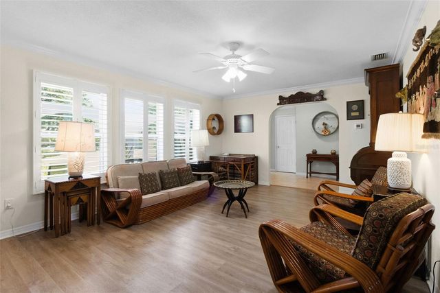 1306 70TH STREET W, Bradenton, FL 34209