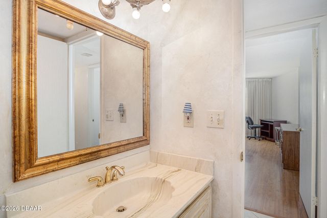 1415 Ocean Shore Blvd Apt 704, Ormond Beach, FL 32176