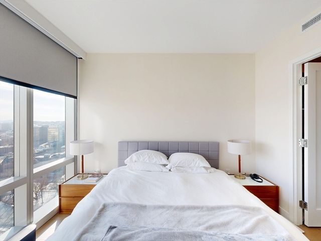 188 Brookline Ave 23B, Boston, MA 02215