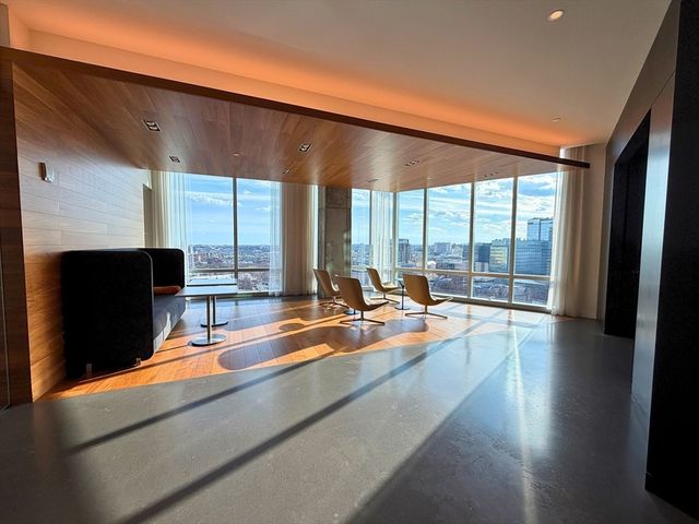 188 Brookline Ave 23B, Boston, MA 02215