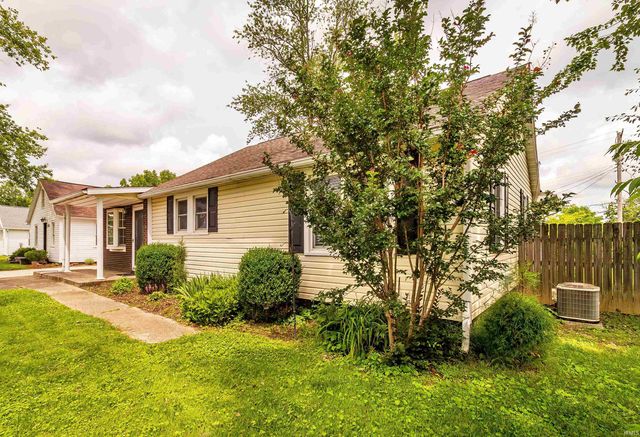608 E Moore Street, Boonville, IN 47601