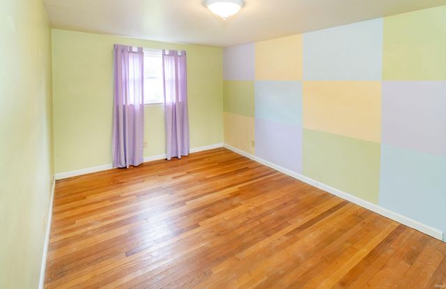 608 E Moore Street, Boonville, IN 47601