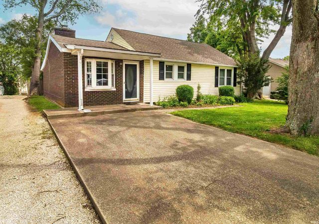 608 E Moore Street, Boonville, IN 47601