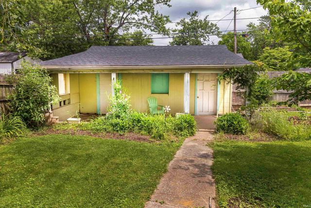 608 E Moore Street, Boonville, IN 47601