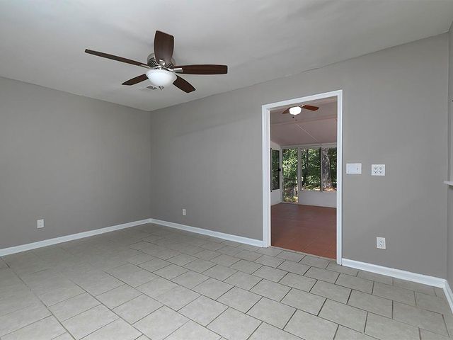 1975 Cheathem Woods Drive, Marietta, GA 30008