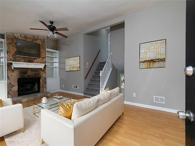 1975 Cheathem Woods Drive, Marietta, GA 30008