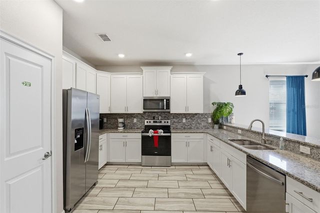 1491 ROLLING FAIRWAY DRIVE, Davenport, FL 33896