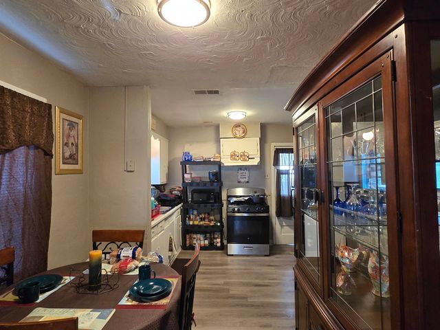 171 E FRANK AVE, Memphis, TN 38109