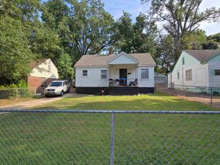 171 E FRANK AVE, Memphis, TN 38109