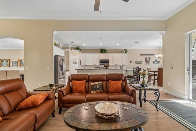 8040 57TH STREET N, Pinellas Park, FL 33781