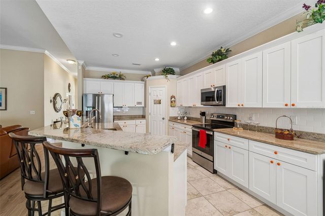 8040 57TH STREET N, Pinellas Park, FL 33781