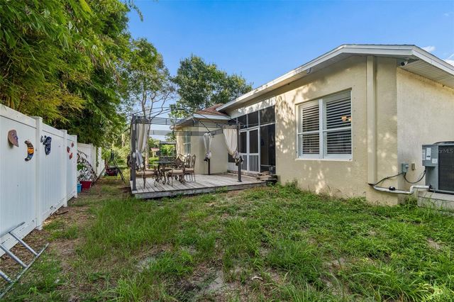 8040 57TH STREET N, Pinellas Park, FL 33781