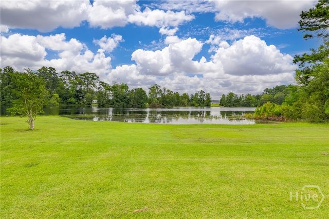 330 Lakeshore Drive, Guyton, GA 31312