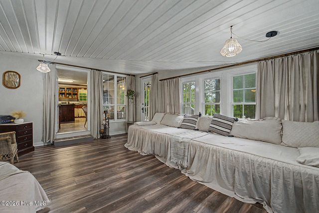 7261 Yellow Creek Road, Robbinsville, NC 28771