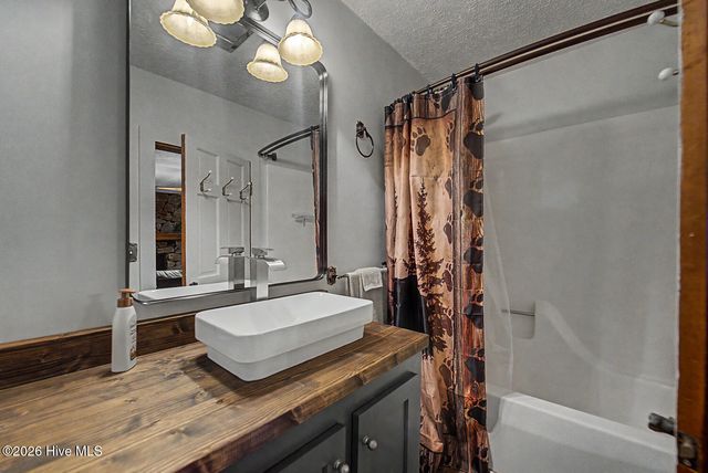 7261 Yellow Creek Road, Robbinsville, NC 28771