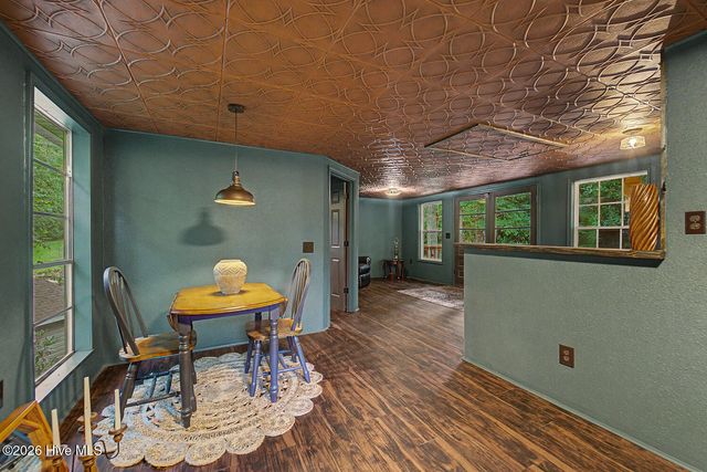 7261 Yellow Creek Road, Robbinsville, NC 28771