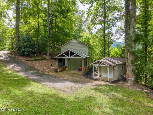 7261 Yellow Creek Road, Robbinsville, NC 28771
