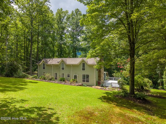 7261 Yellow Creek Road, Robbinsville, NC 28771