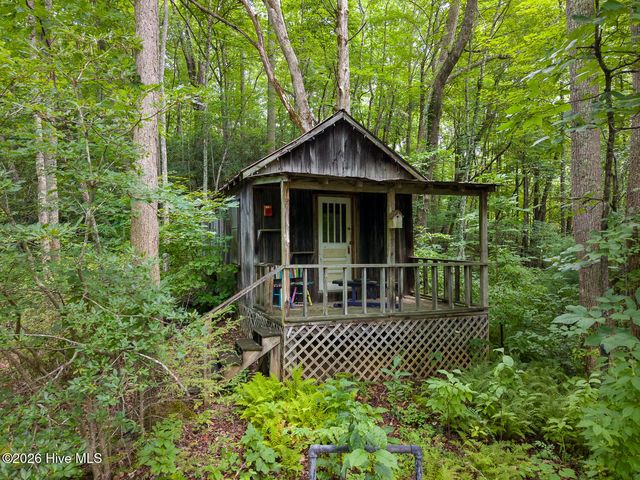 7261 Yellow Creek Road, Robbinsville, NC 28771