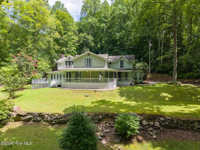 7261 Yellow Creek Road, Robbinsville, NC 28771