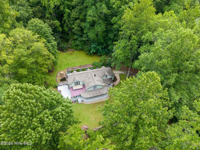7261 Yellow Creek Road, Robbinsville, NC 28771
