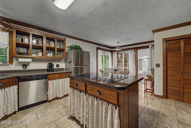 7261 Yellow Creek Road, Robbinsville, NC 28771