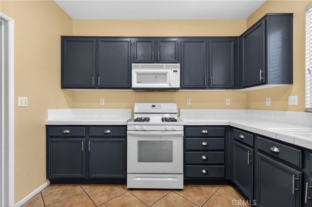 3958 Barbury Palms Way, Perris, CA 92571