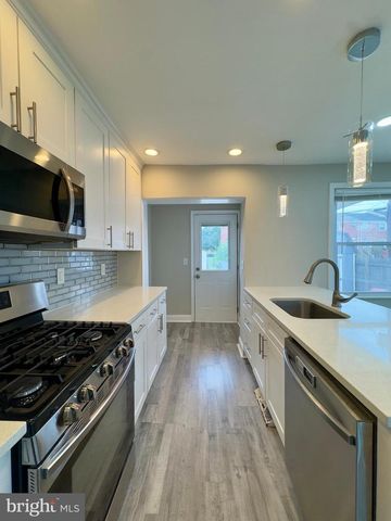 1922 EWALD AVE, Baltimore, MD 21222
