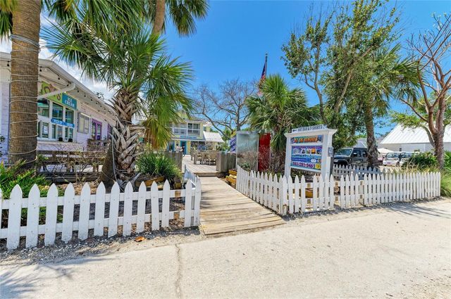5320 GULF OF MEXICO DRIVE 204, Longboat Key, FL 34228