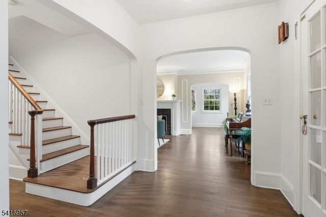 391 Up Mountain Avenue, Montclair Twp., NJ 07043