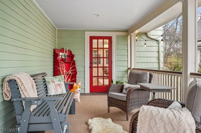 391 Up Mountain Avenue, Montclair Twp., NJ 07043